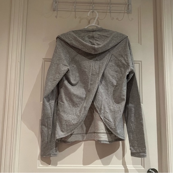 ✨Kyodan✨Active Sweatshirt w/ open back - Picture 4 of 6